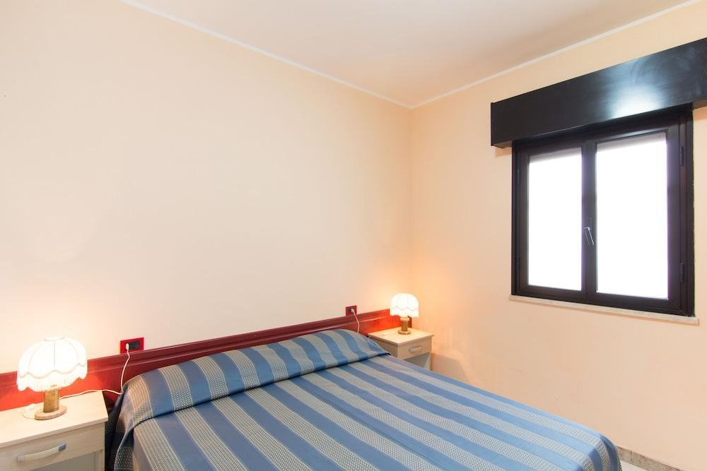 Racar Hotel Frigole Exterior photo