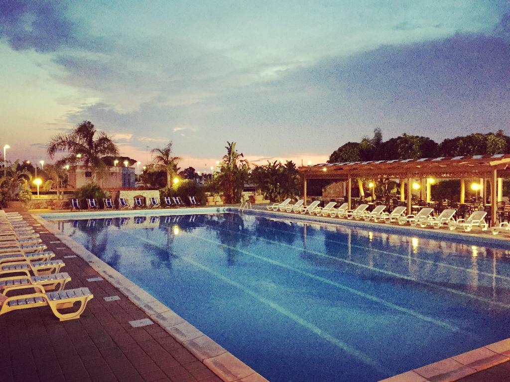 Racar Hotel Frigole Exterior photo
