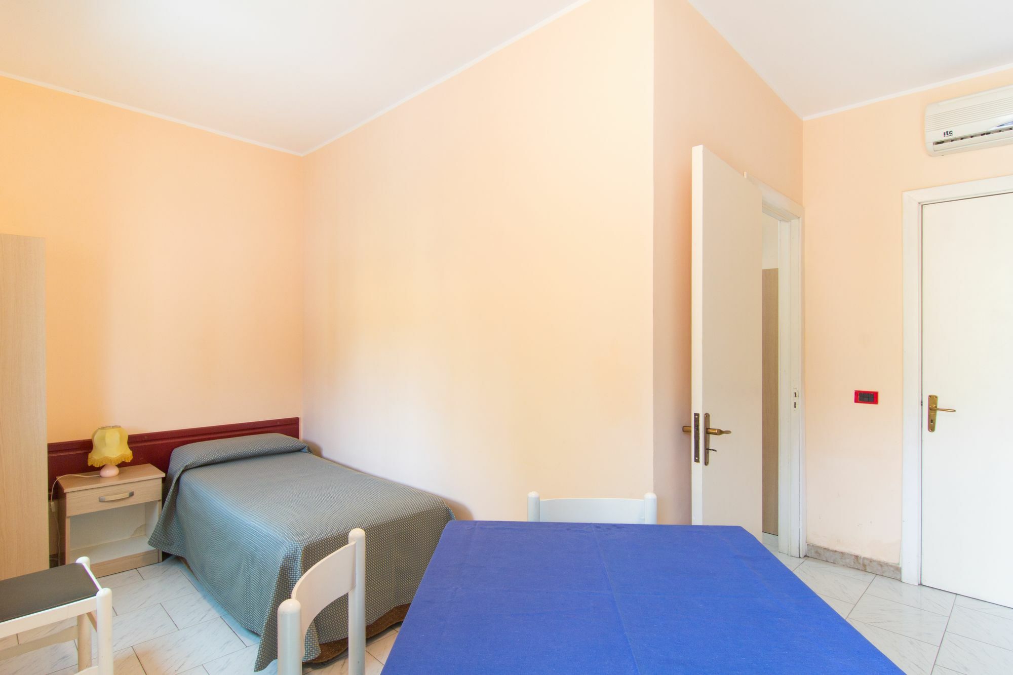 Racar Hotel Frigole Exterior photo