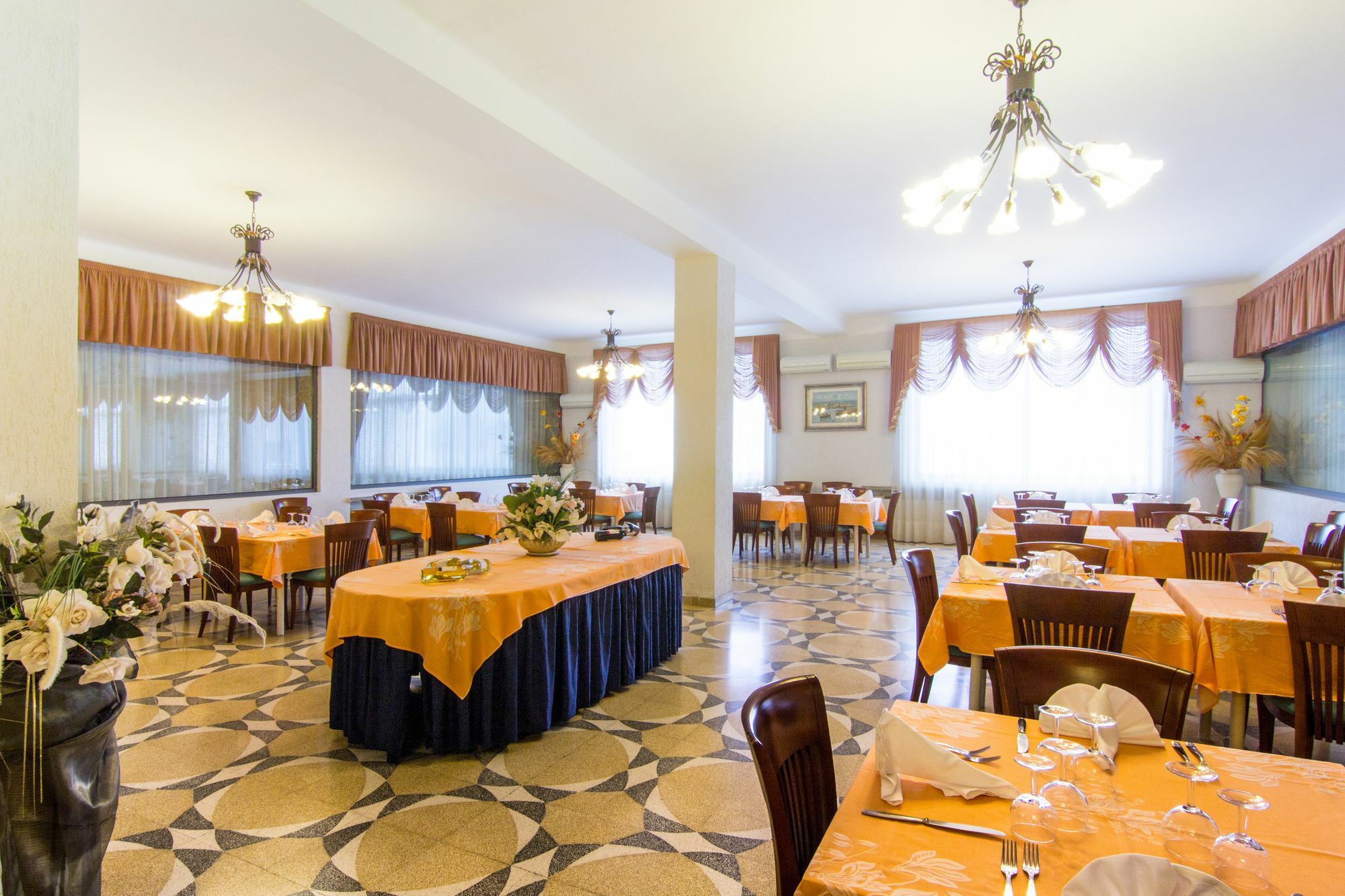 Racar Hotel Frigole Exterior photo